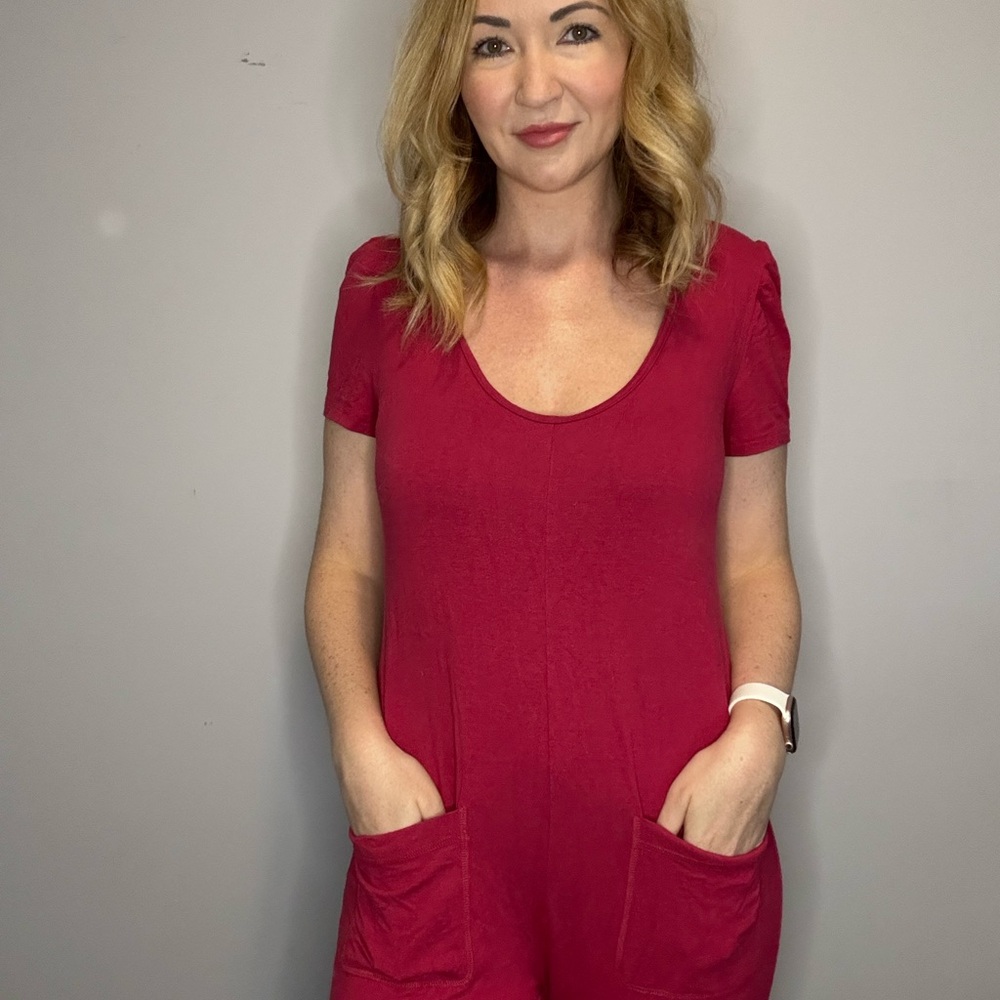 Smash+Tess Mae Romper in Berry